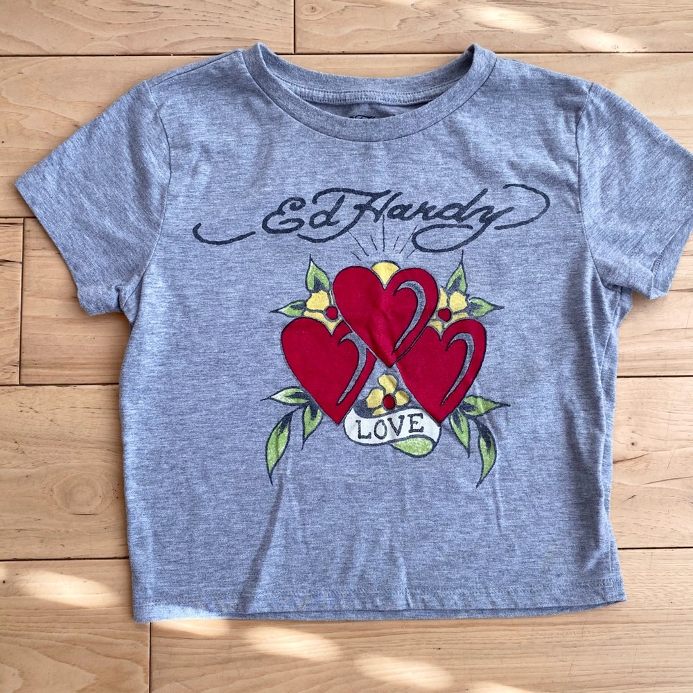 Ed Hardy Gray Short Sleeve Tee with Red Heart Graphic